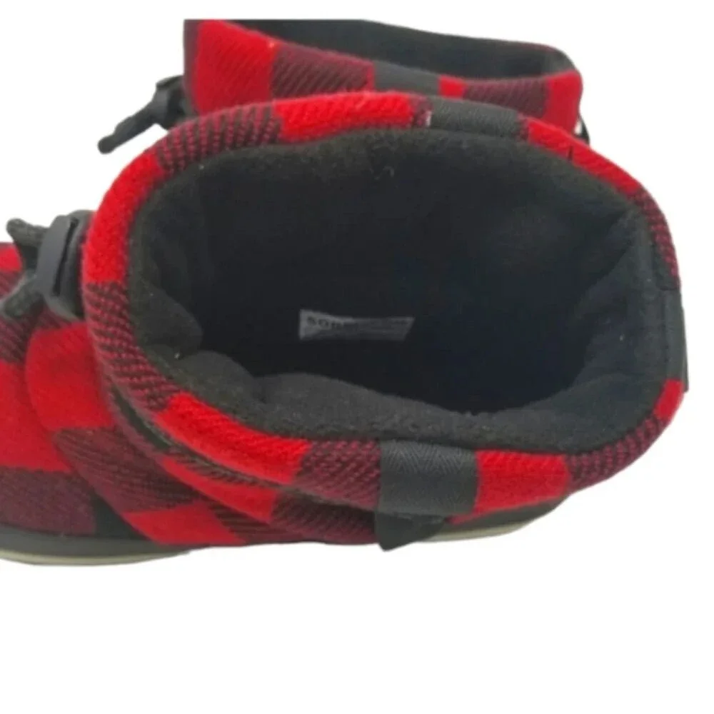 Sorel Whitney Short Dahlia Red Plaid Boot Size 7